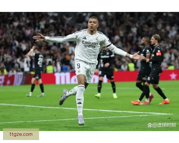 S90统计本年度制造进球榜单姆巴佩41场造42球高居第一